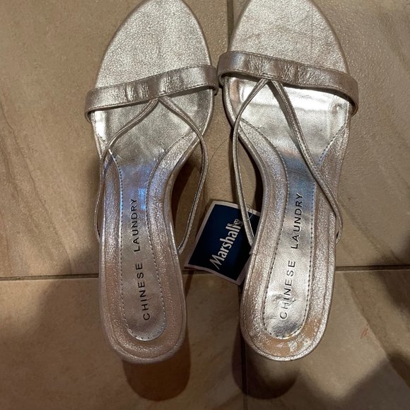 Silver Strappy Sandals by Chinese Laundry Size 6.5M in great shape - Picture 1 of 3